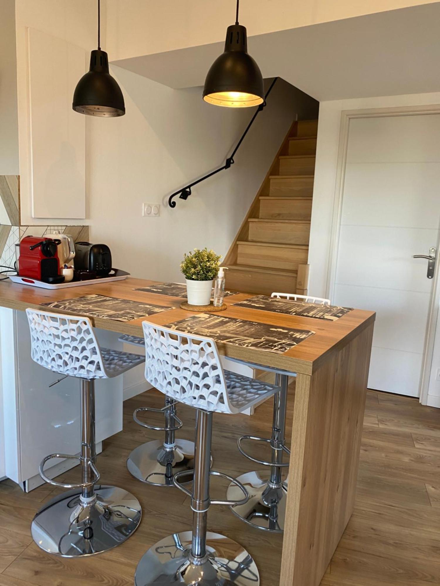 Spacieux Duplex, Vue Mer Et Belle Terrasse Hyères Eksteriør billede